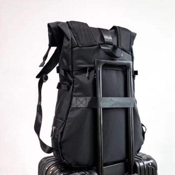 NEW! Large Storage Stylish Roll Top Backpack Gym Bag Travel Bag for Men or Women - Picture 8 of 11